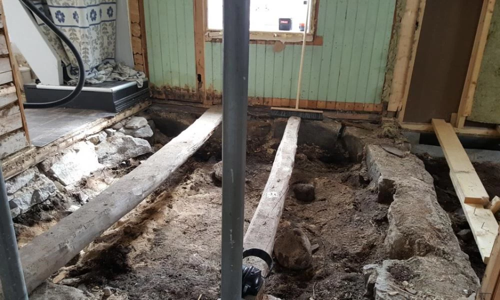 Έκαναν ανακαίνιση στο σπίτι και βρήκαν... νεκροταφείο Βίκινγκ